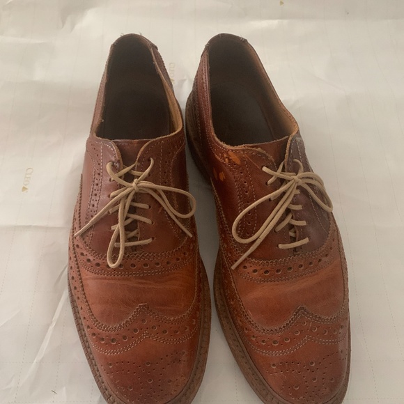 Allen Edmonds Men’s oxfords fits size 9 - Picture 3 of 4